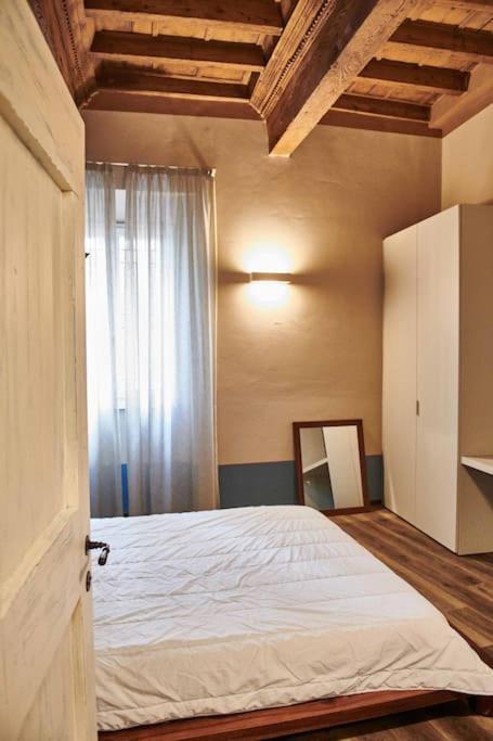 Casa Asja: Cromatismo In Centro Storico Daire Cesena Dış mekan fotoğraf